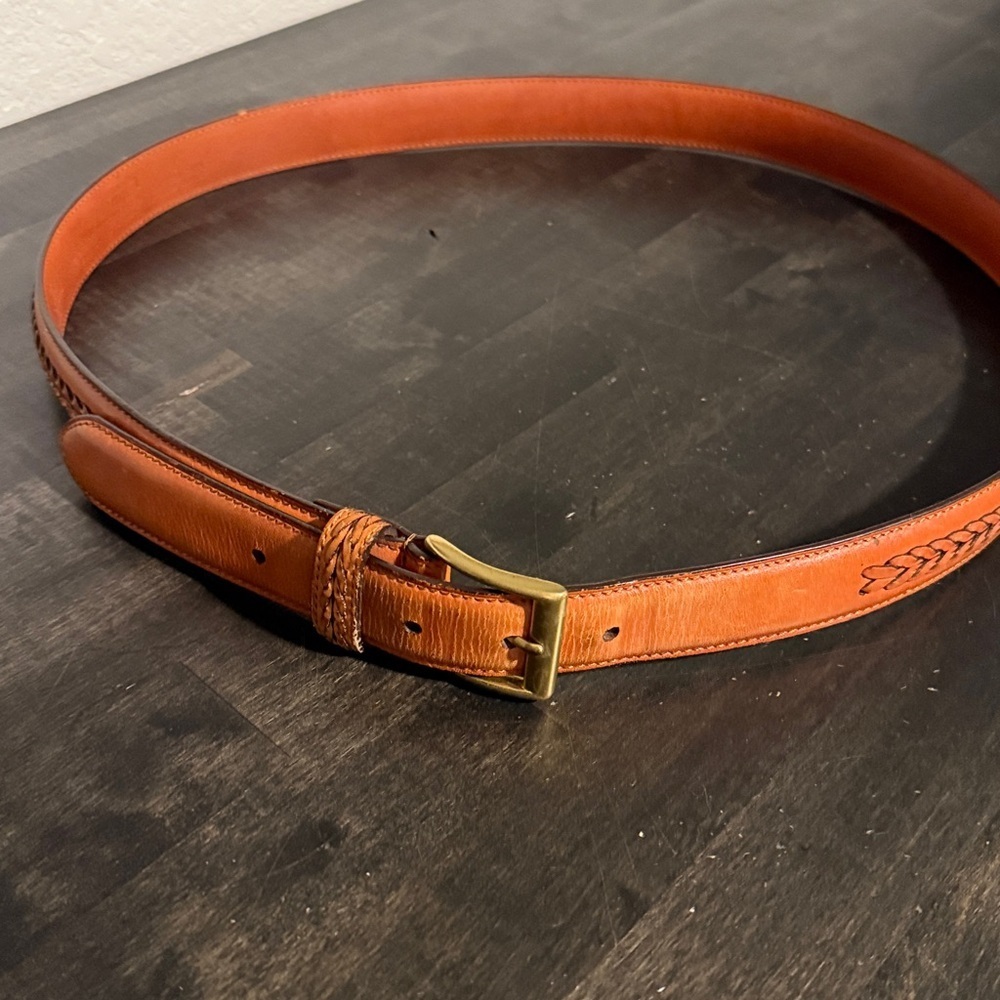 Coach British Tan Leather Classic Belt Size 42”.